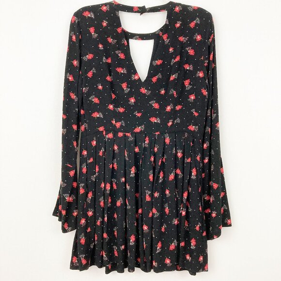Free People Teagan Mini Dress Size 8 Black Floral Long Sleeve Keyholes Pleated - Picture 3 of 11